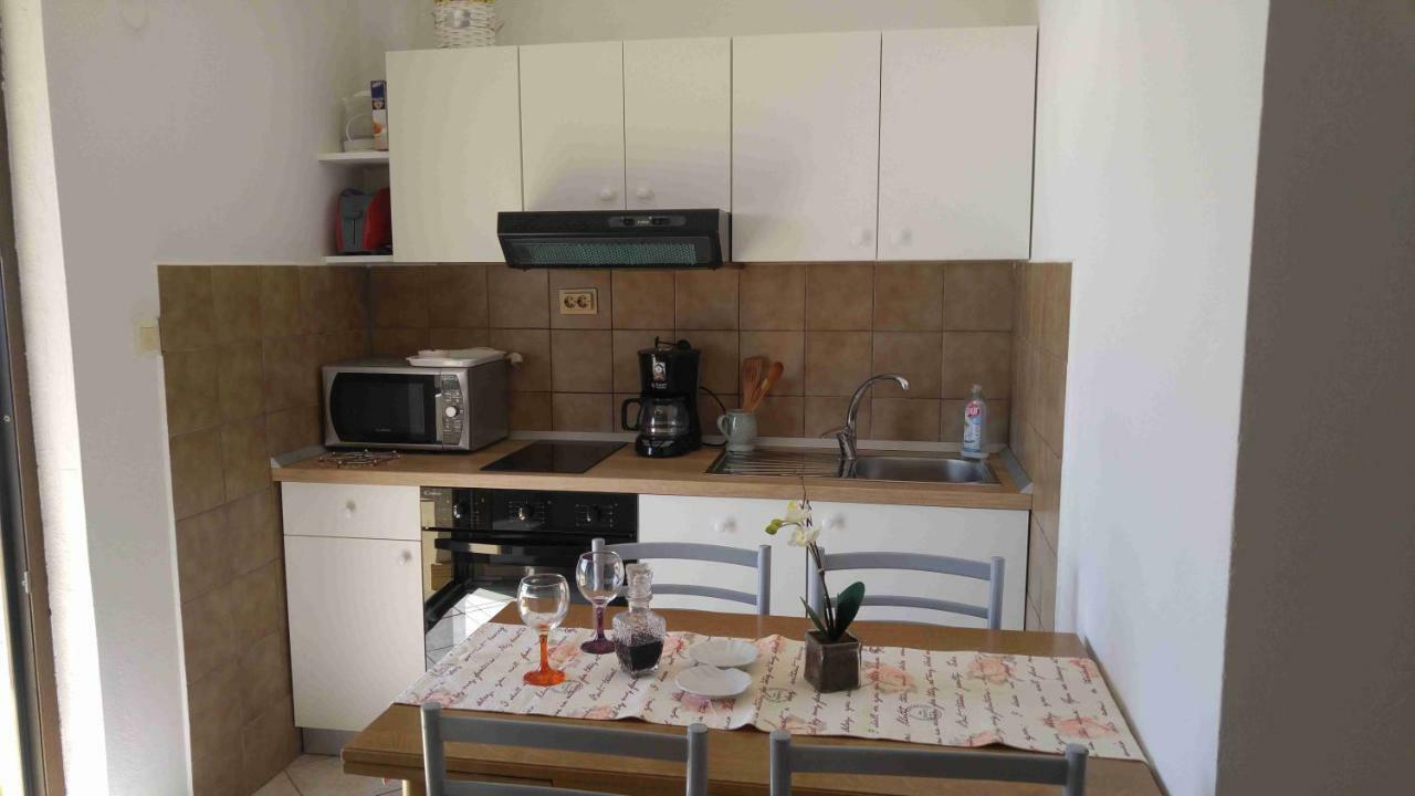 Vera Apartment 1 Rogoznica  Eksteriør bilde