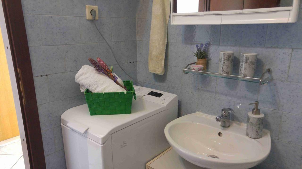 Vera Apartment 1 Rogoznica  Eksteriør bilde