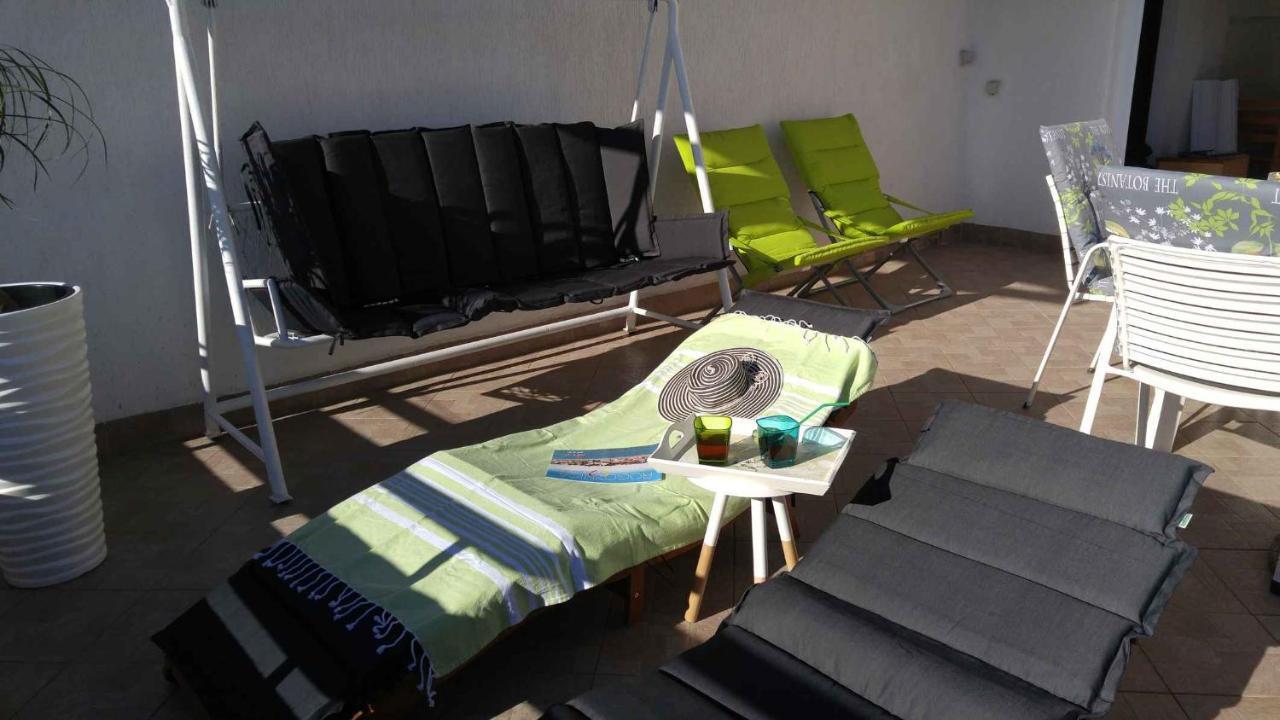 Vera Apartment 1 Rogoznica  Rom bilde