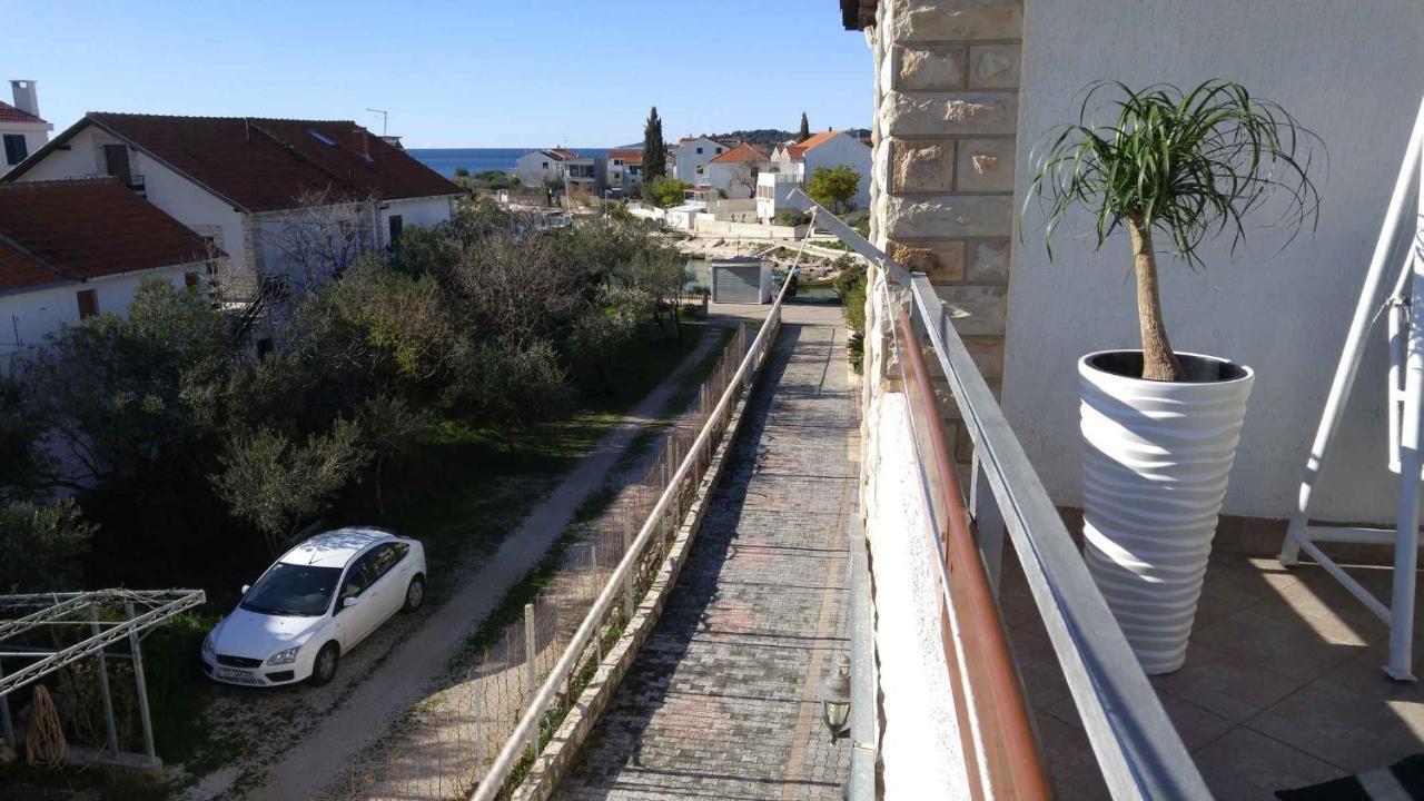 Vera Apartment 1 Rogoznica  Rom bilde